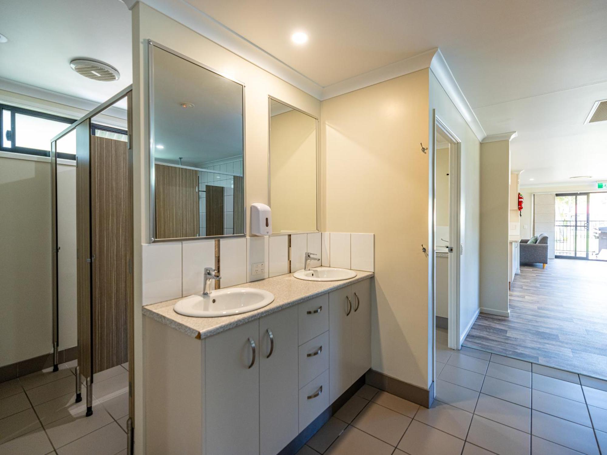 Апартаменты  На улице Староеврейской, 17 Kinka Beach Экстерьер фото